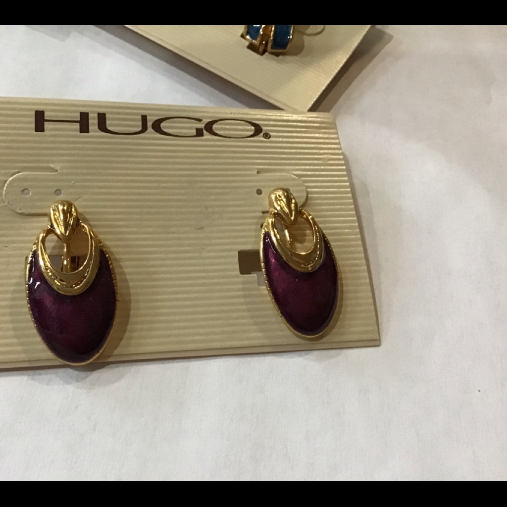 New Pretty Enamel Clip-On Earrings Purple 1”